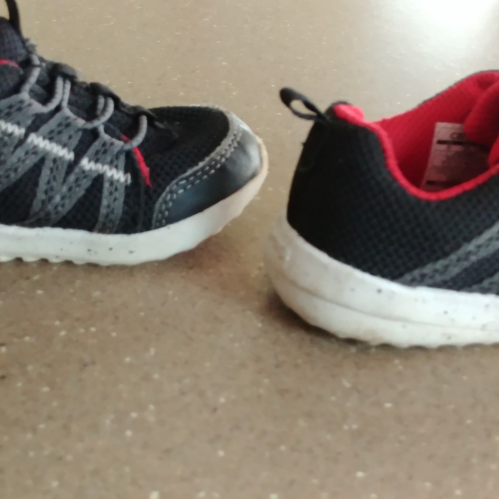 Toddler size 8 shoes